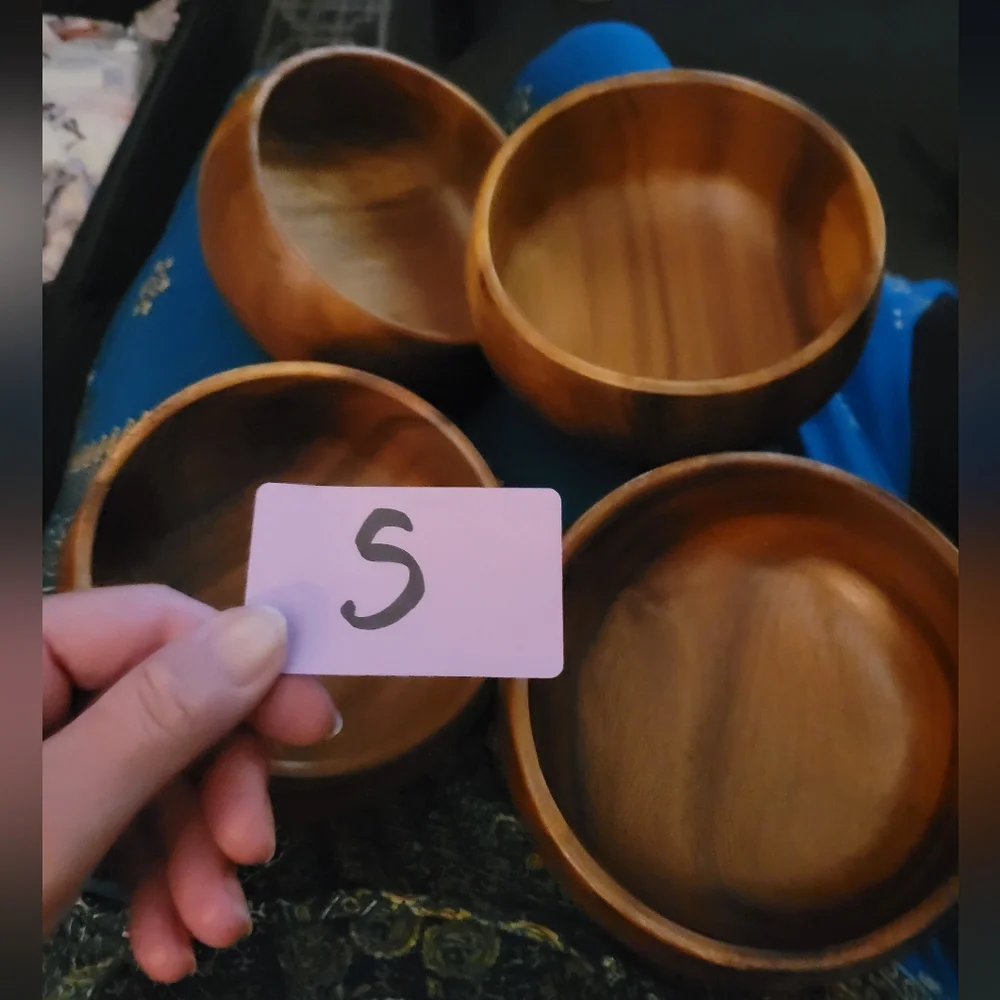 Lot of 4 vintage acacia wood 6 ×3 bowls - Picture 12 of 12